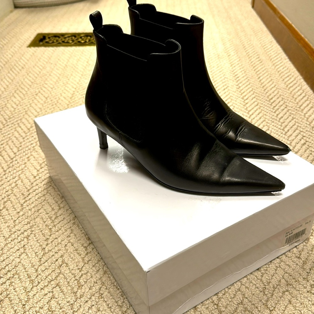 Anine Bing black pointy, stretch, ankle booties with heel